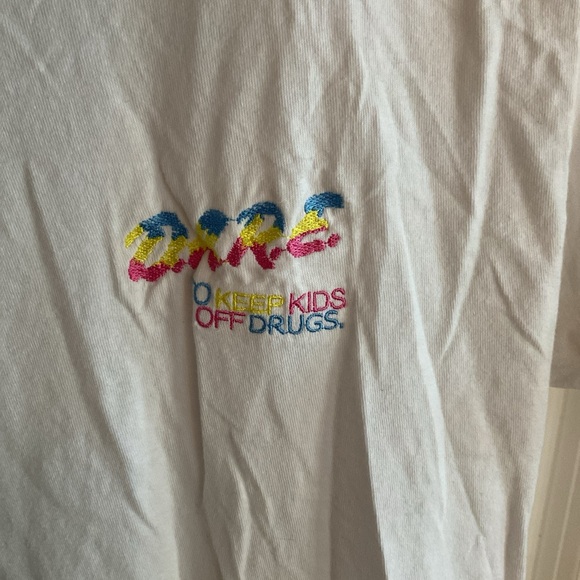 D.A.R.E - Short Sleeve Tee - White - Ladies Size Medium - Picture 3 of 12